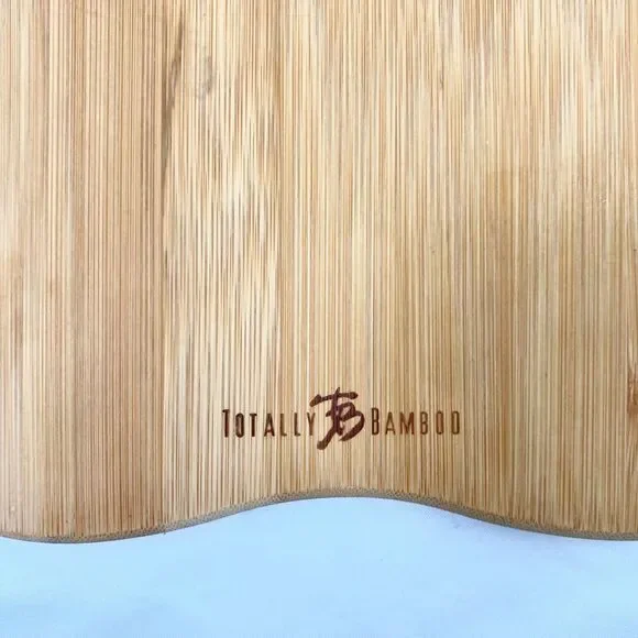 Totally Bamboo Paw Shaped Cutting and Serving Board - Picture 5 of 6